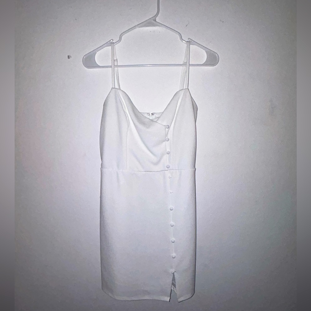 Trixxi Junior’s White Dress